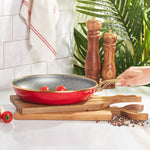 Karaca Troy Pan with Handle 26 cm Red