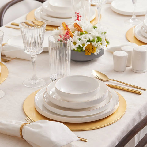 Karaca Red Carpet Collection Streamline New Saturn Gold - 59-delig porseleinen servies voor 12 personen