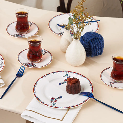 Karaca Nakkaş Dessert Set voor 6 Personen,18 Delig